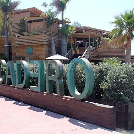 Espectacular Apartamento En Primera Linea De Playa Benalmádena Exteriér fotografie
