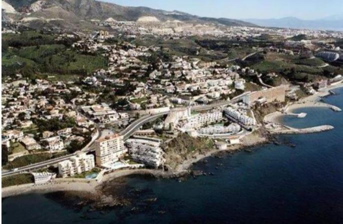 Espectacular Apartamento En Primera Linea De Playa Benalmádena Exteriér fotografie