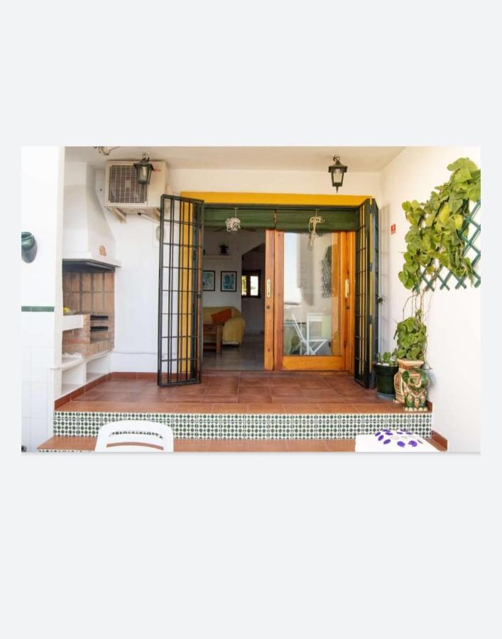 Espectacular Apartamento En Primera Linea De Playa Benalmádena Exteriér fotografie