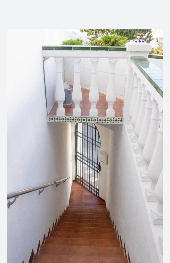 Espectacular Apartamento En Primera Linea De Playa Benalmádena Exteriér fotografie