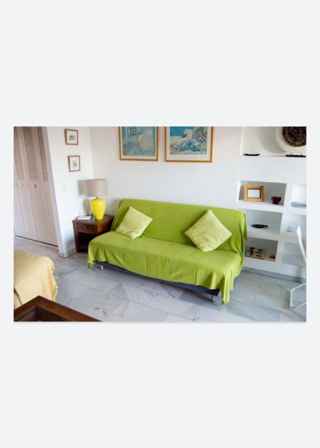 Espectacular Apartamento En Primera Linea De Playa Benalmádena Exteriér fotografie