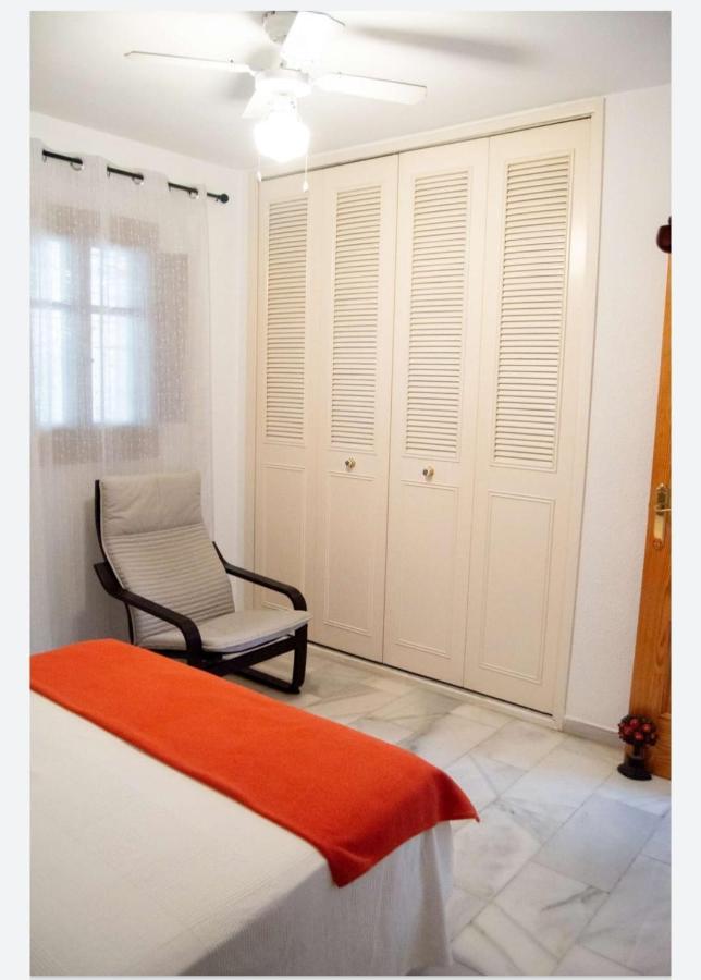 Espectacular Apartamento En Primera Linea De Playa Benalmádena Exteriér fotografie