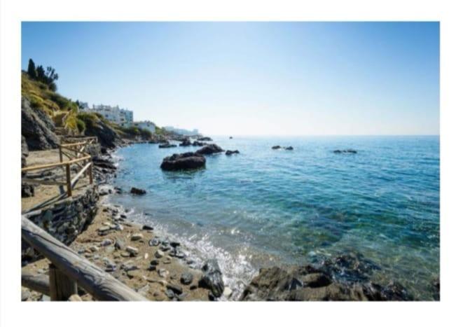 Espectacular Apartamento En Primera Linea De Playa Benalmádena Exteriér fotografie